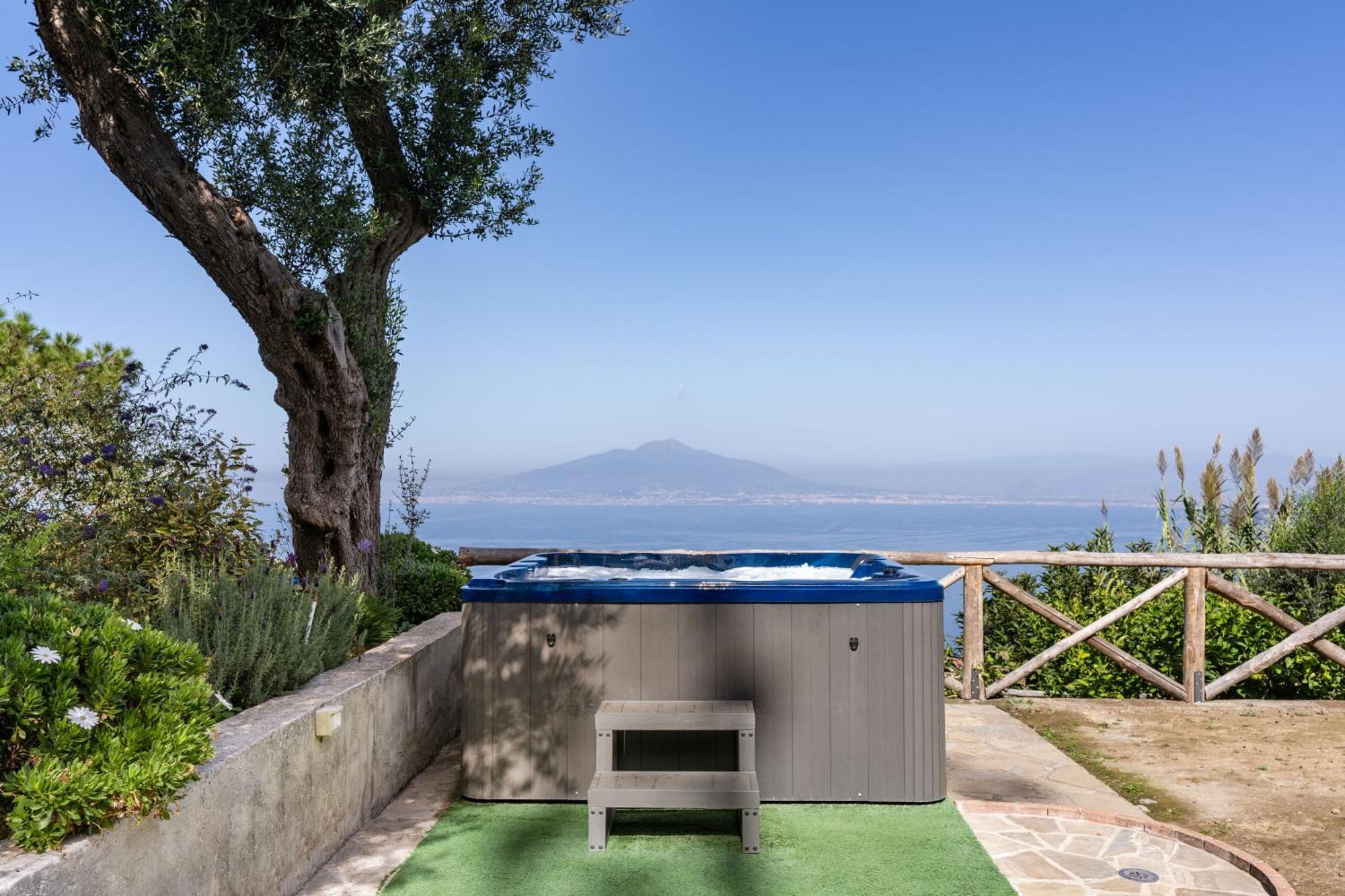 Villa Giulia Boutique Views Pool And Guest Services Sorrento Exterior photo